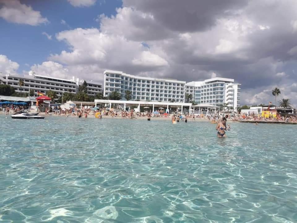 Nissi 3 View Holiday 2 Bedroom Apartment ไอยานาปา ภายนอก รูปภาพ