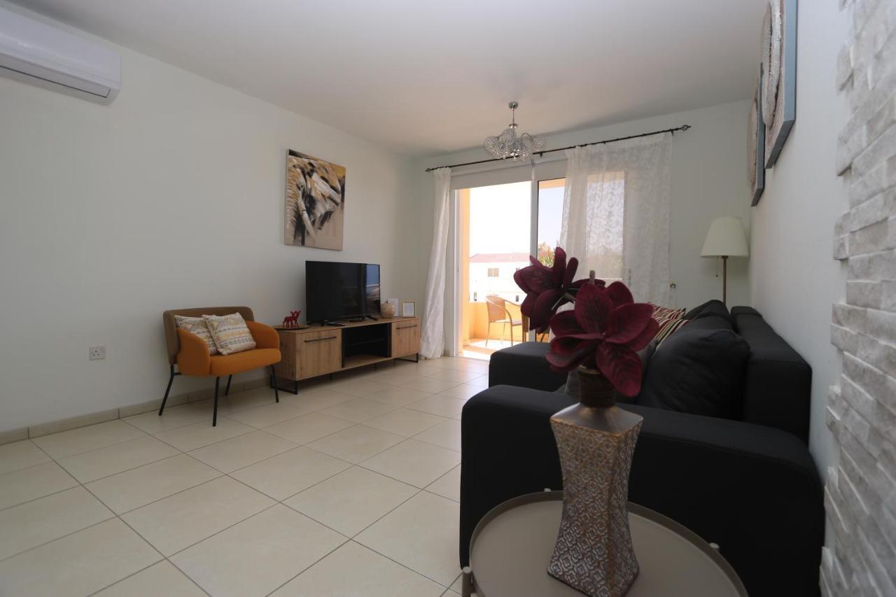 Nissi 3 View Holiday 2 Bedroom Apartment ไอยานาปา ภายนอก รูปภาพ