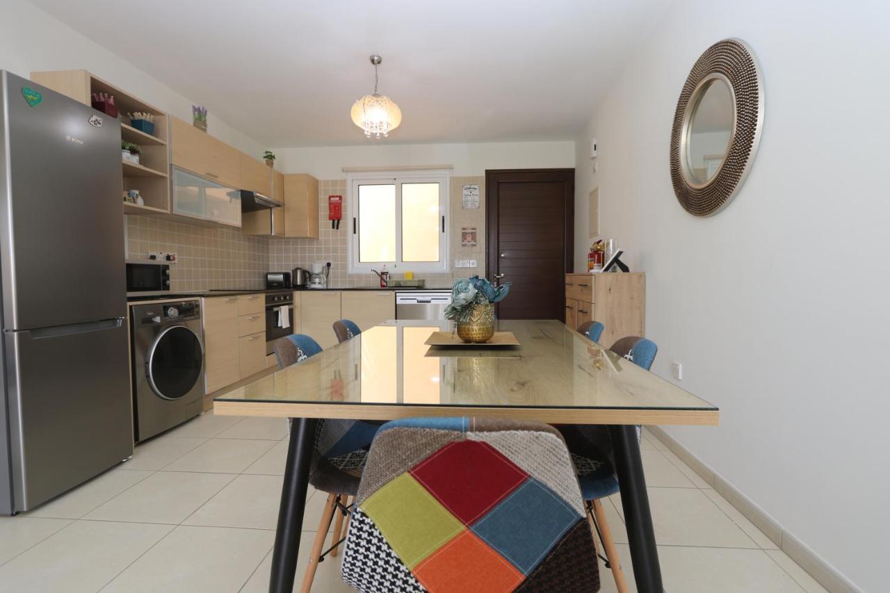 Nissi 3 View Holiday 2 Bedroom Apartment ไอยานาปา ภายนอก รูปภาพ