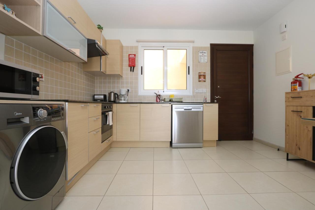 Nissi 3 View Holiday 2 Bedroom Apartment ไอยานาปา ภายนอก รูปภาพ